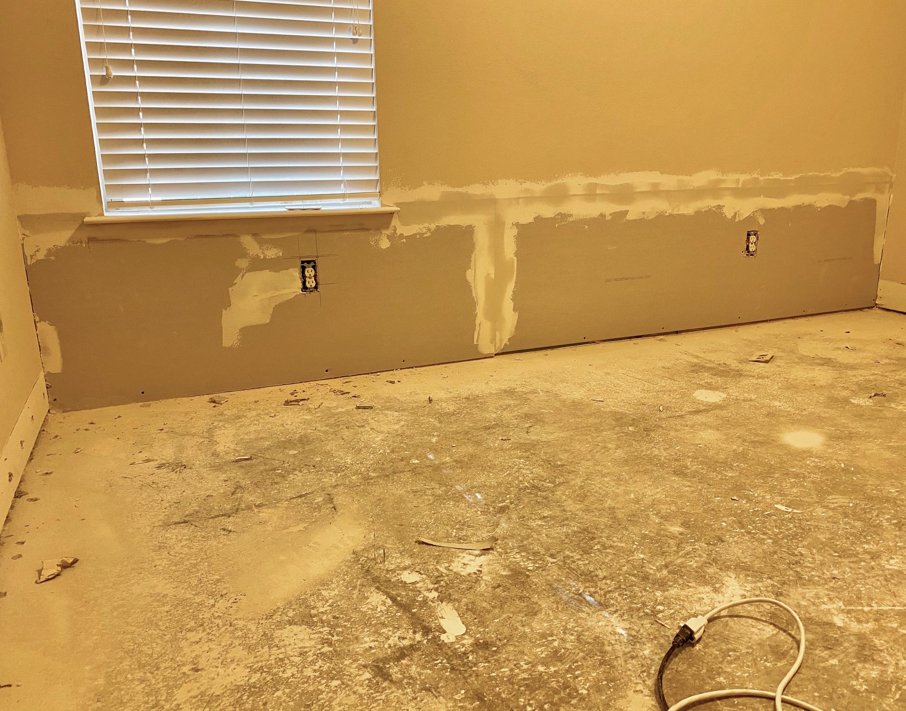 Fort Worth — flood-cut drywall band